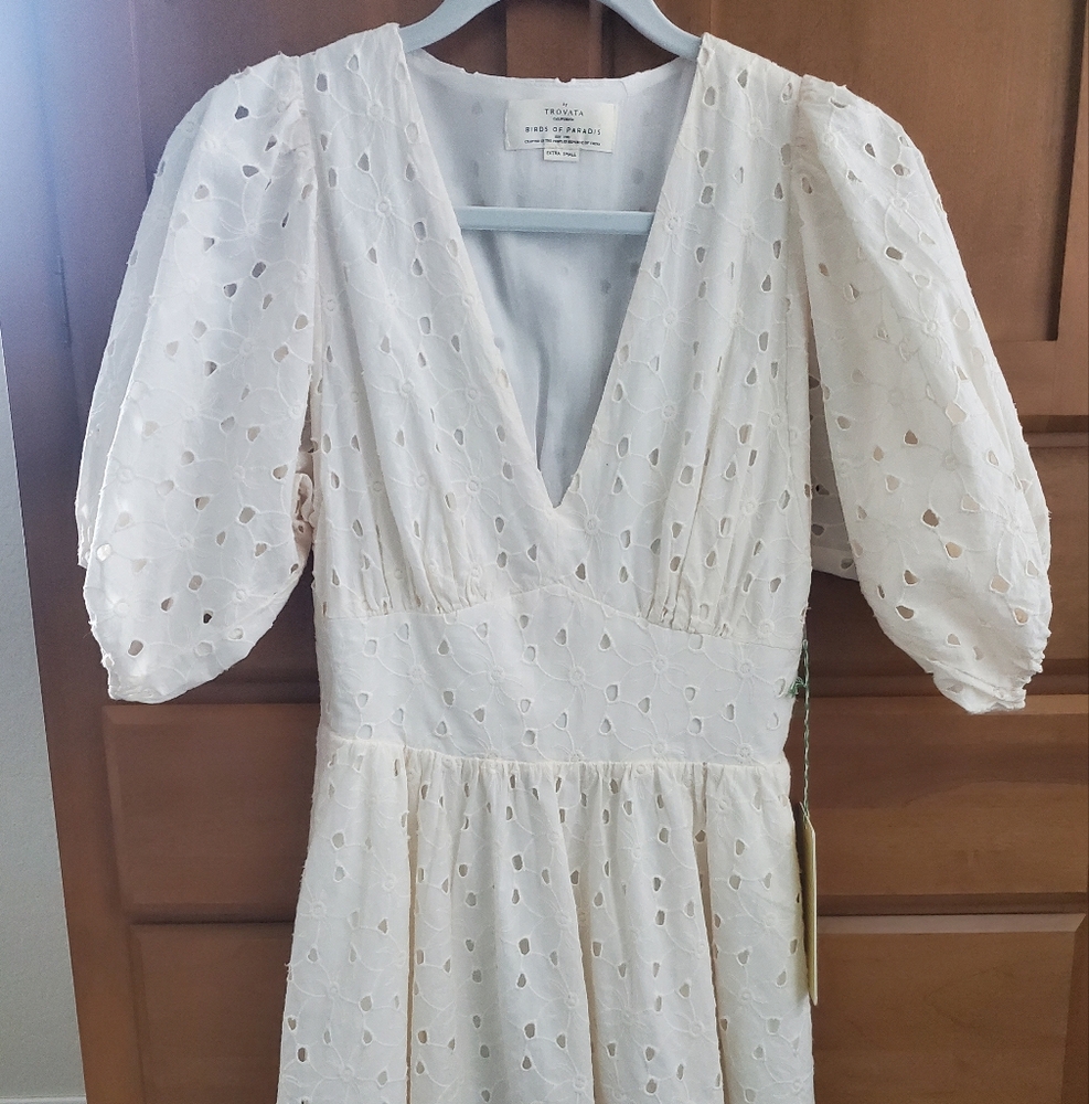 Trovata Birds Of Paradis Cream Eyelet Puff Sleeve Dress